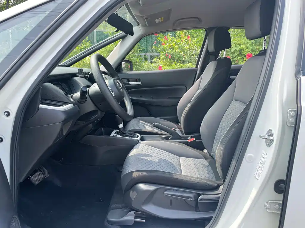 Honda Fit — фото 14