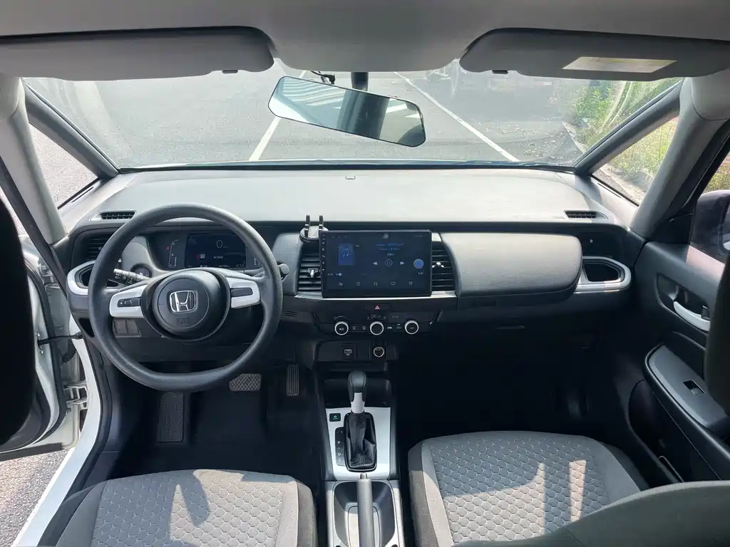 Honda Fit — фото 18