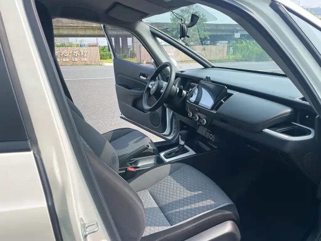 Honda Fit — фото 25