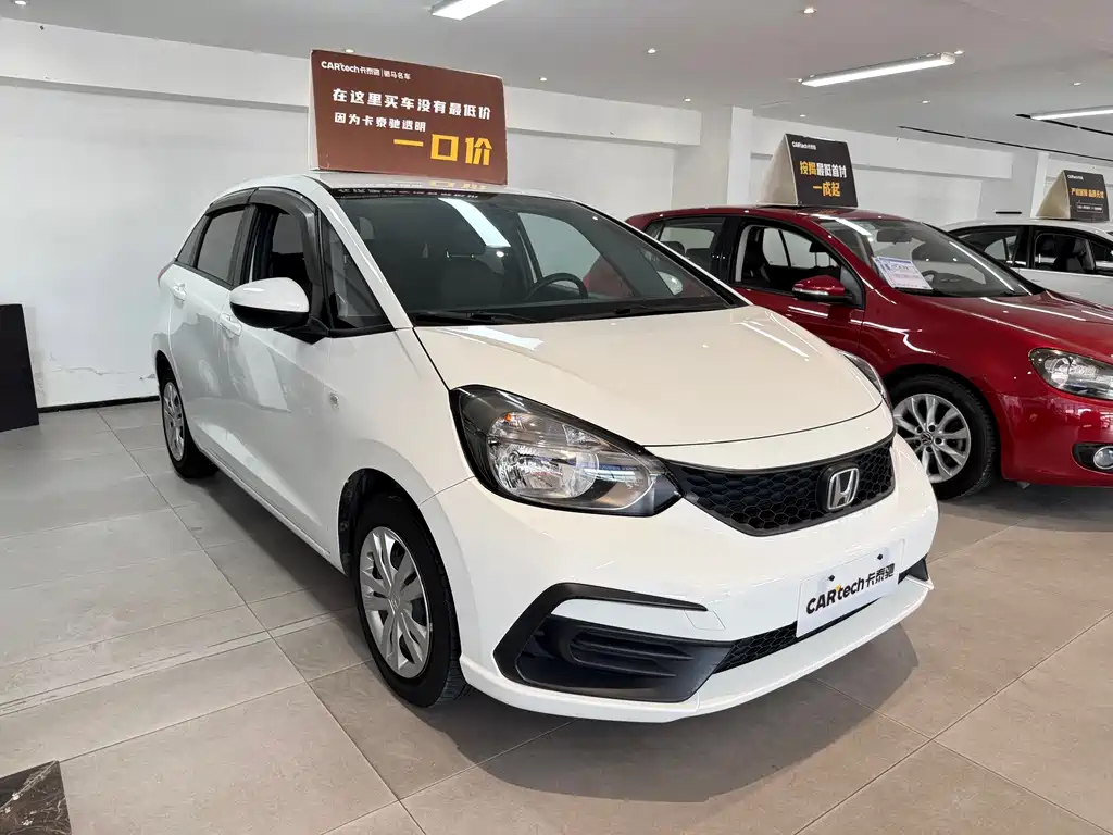 Honda Fit — фото 3