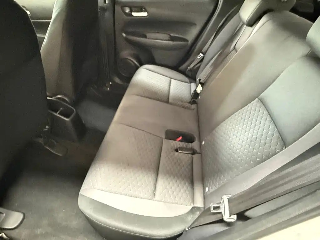 Honda Fit — фото 5