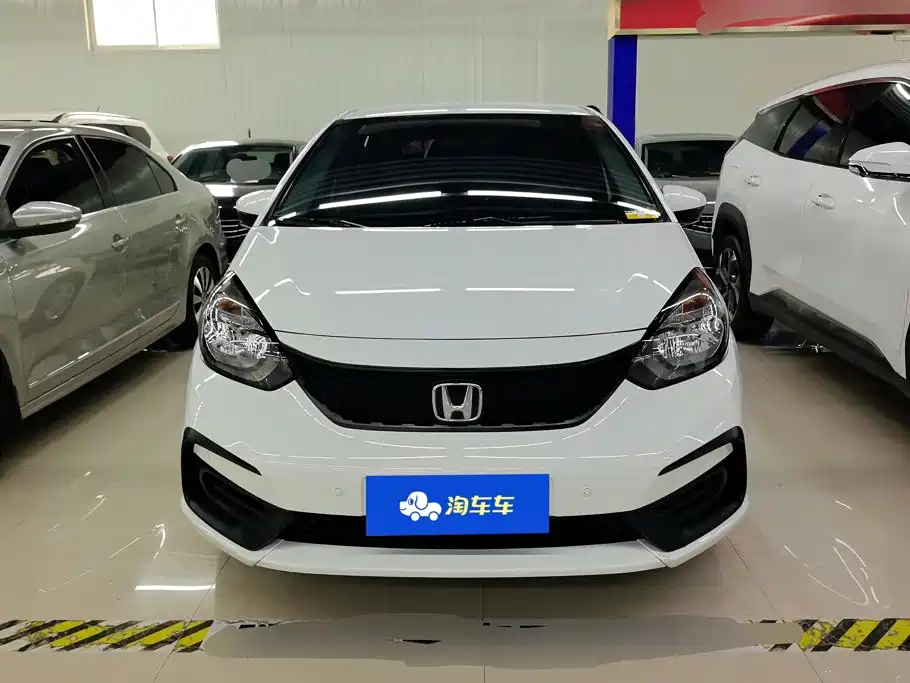 Honda Fit — фото 2