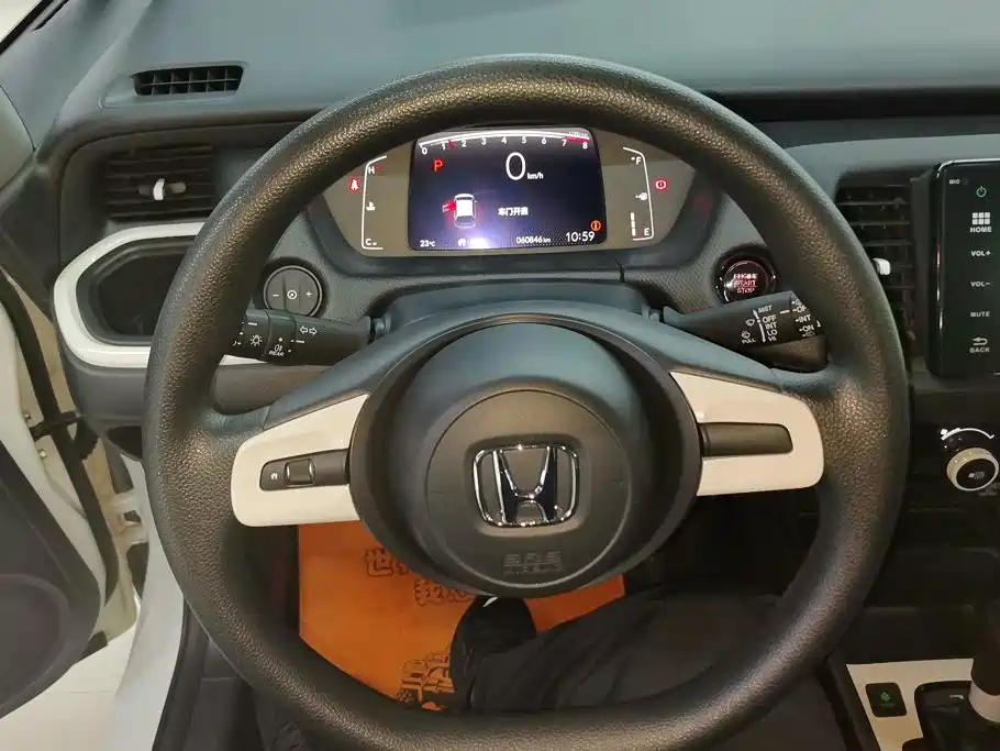 Honda Fit — фото 15