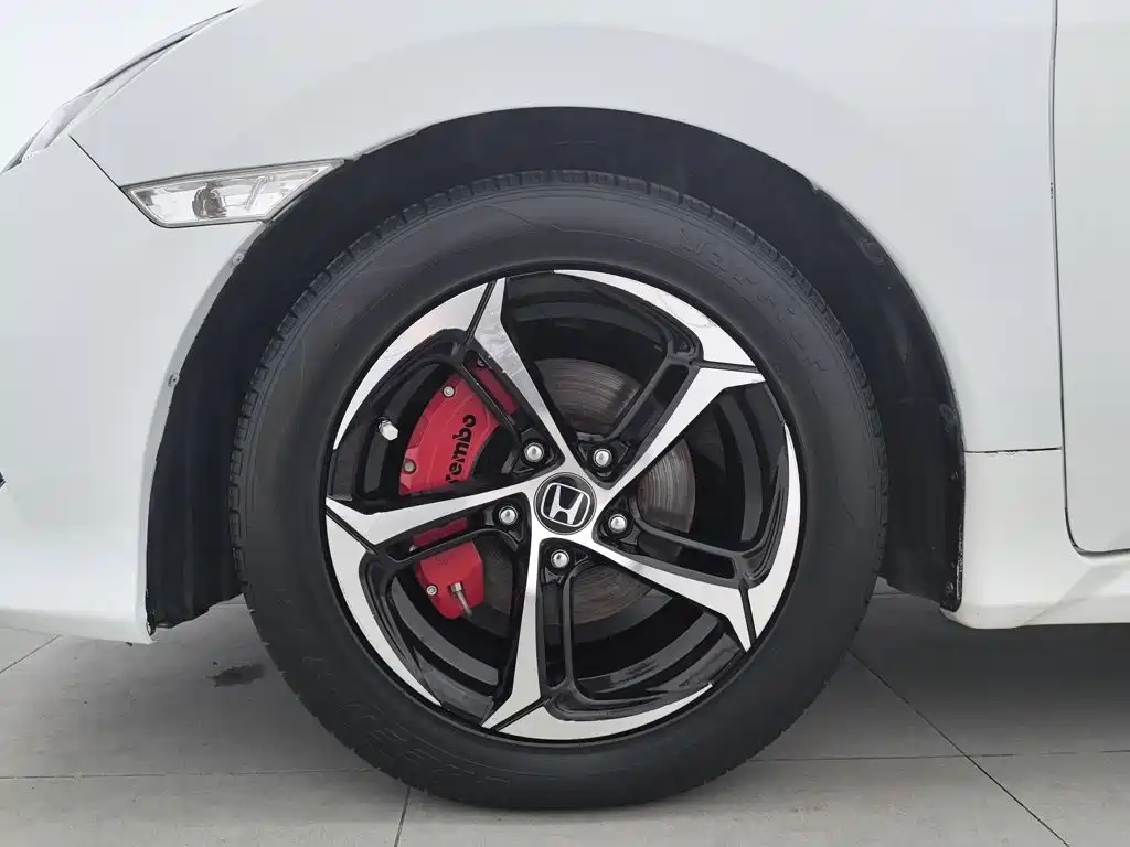 Honda Civic — фото 17