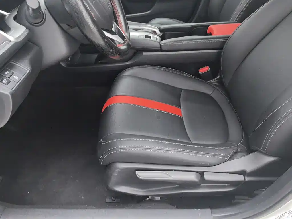 Honda Civic — фото 20