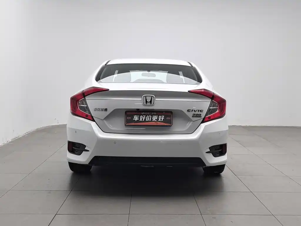 Honda Civic — фото 4