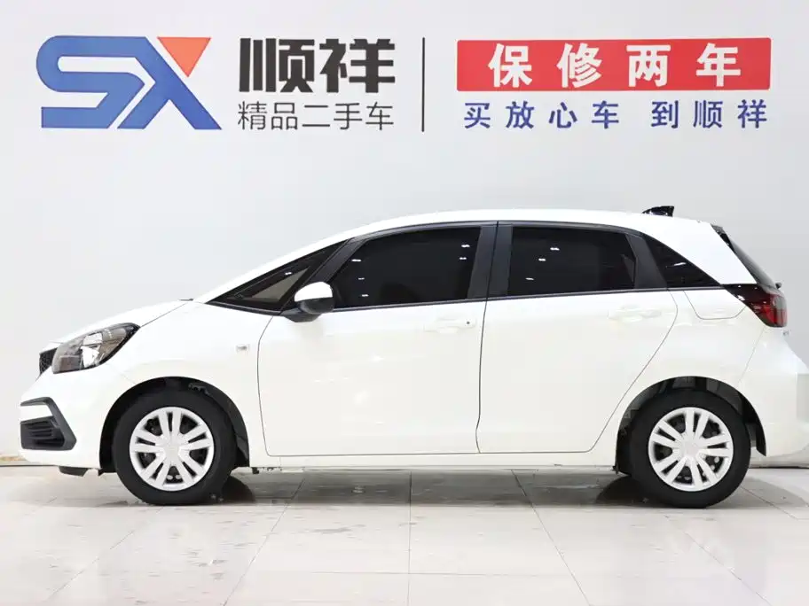 Honda Fit — фото 6