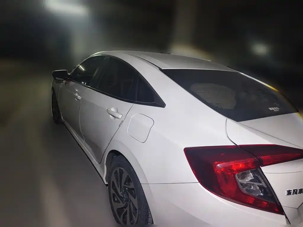 Honda Civic — фото 25