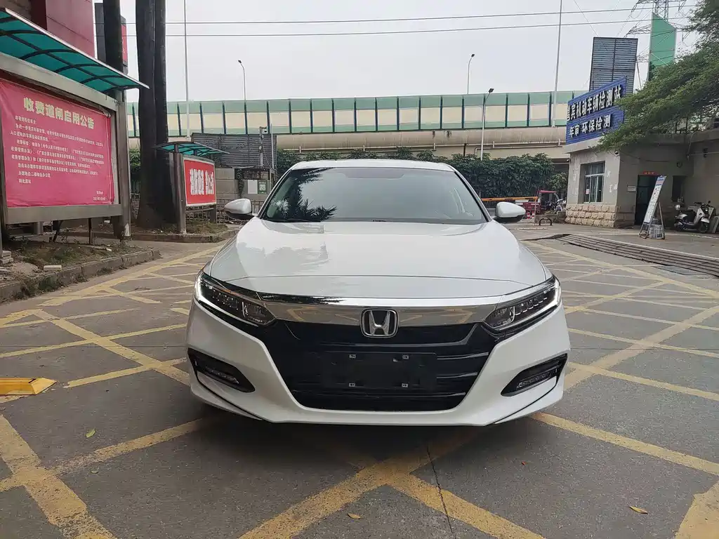 Honda Accord — фото 2
