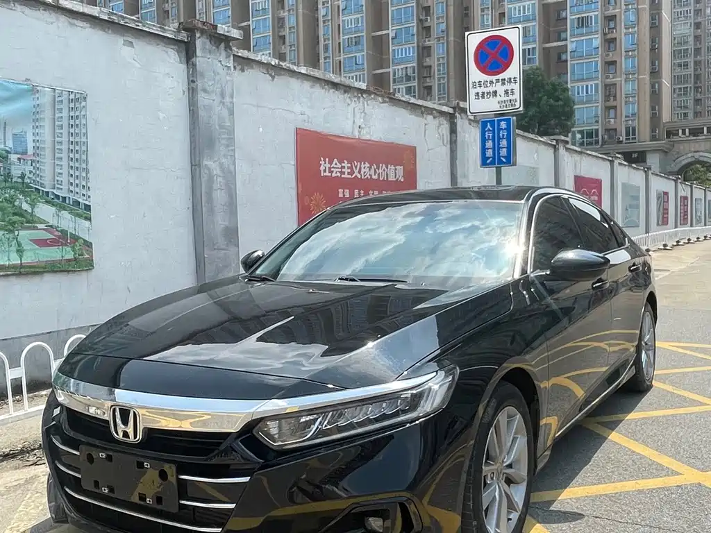 Honda Accord — фото 2