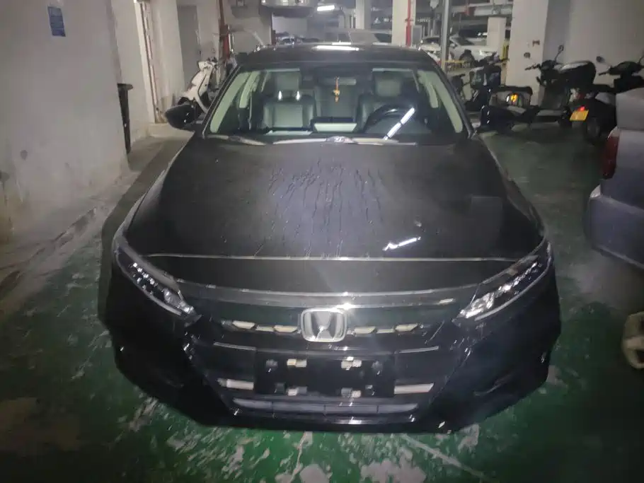 Honda Accord — фото 2
