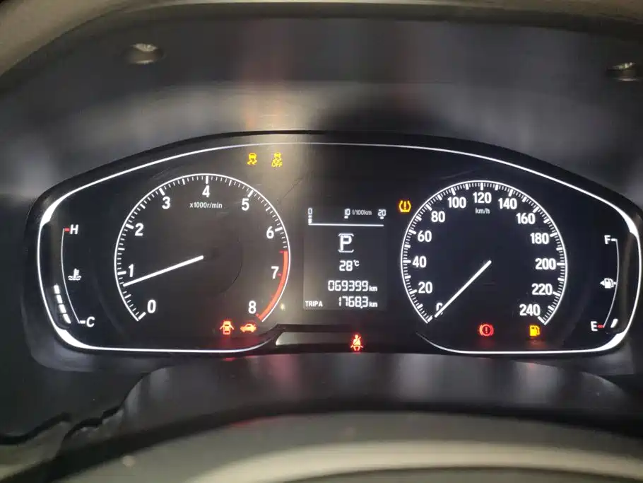 Honda Accord — фото 14
