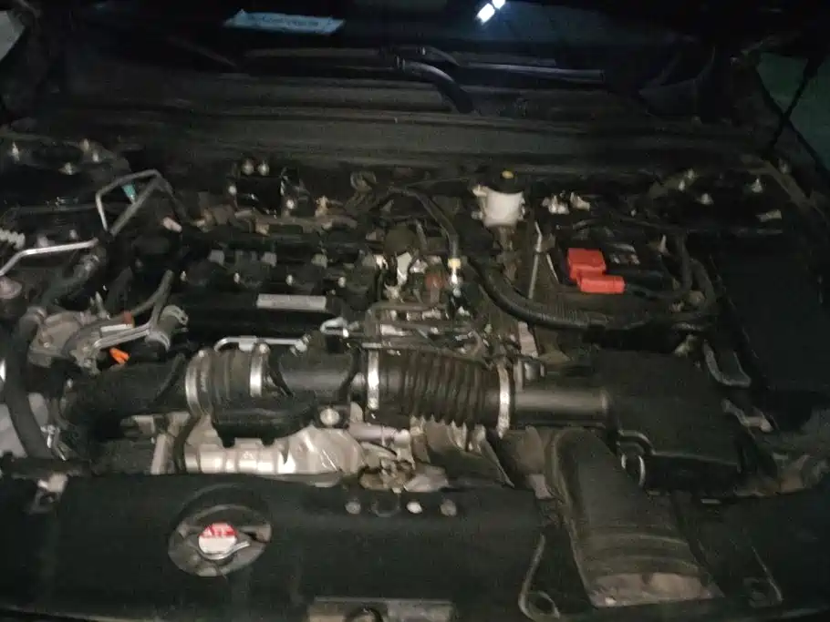 Honda Accord — фото 10