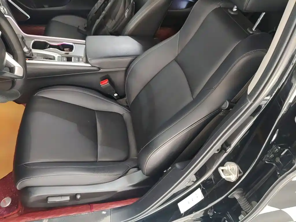 Honda Accord — фото 15