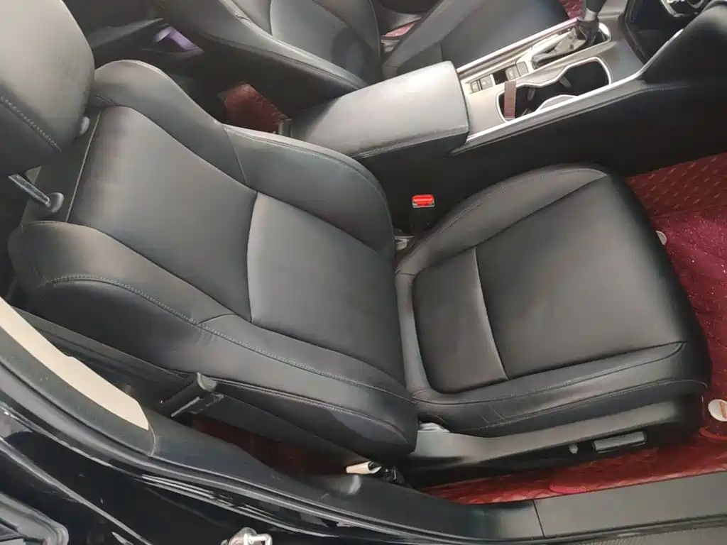 Honda Accord — фото 25