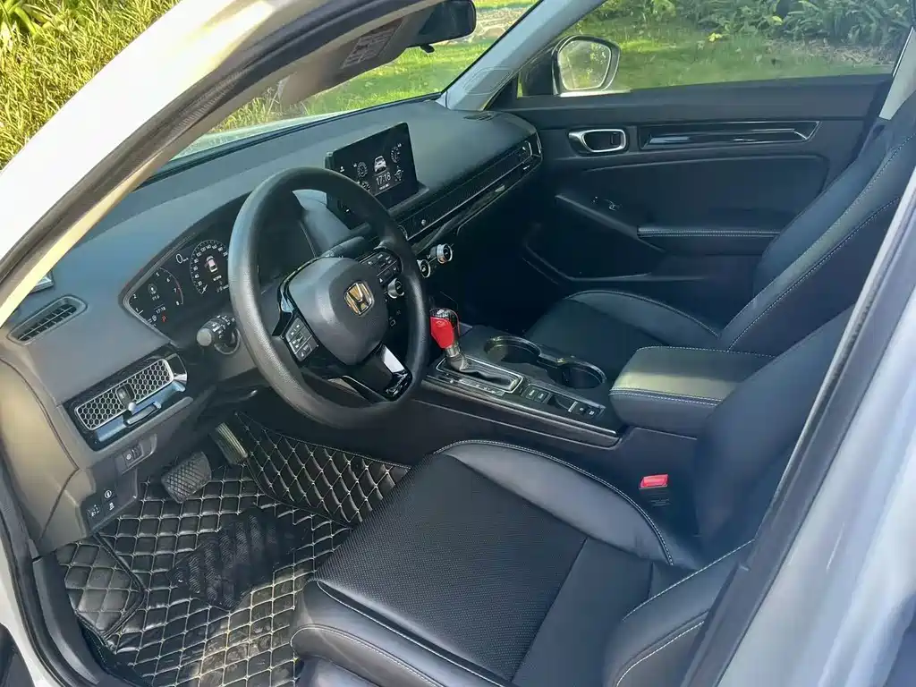 Honda Civic — фото 4