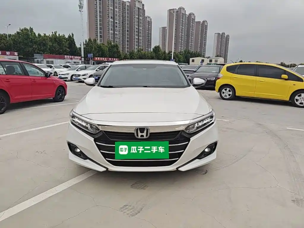 Honda Accord — фото 3