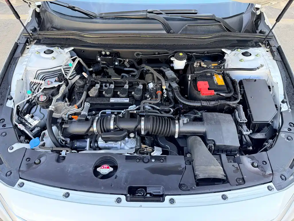 Honda Inspire — фото 14
