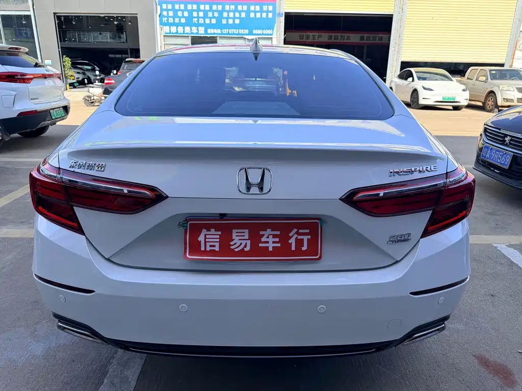 Honda Inspire — фото 6