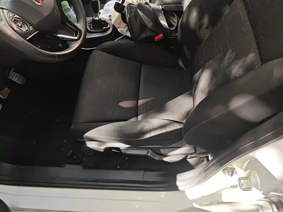 Honda Fit — фото 9