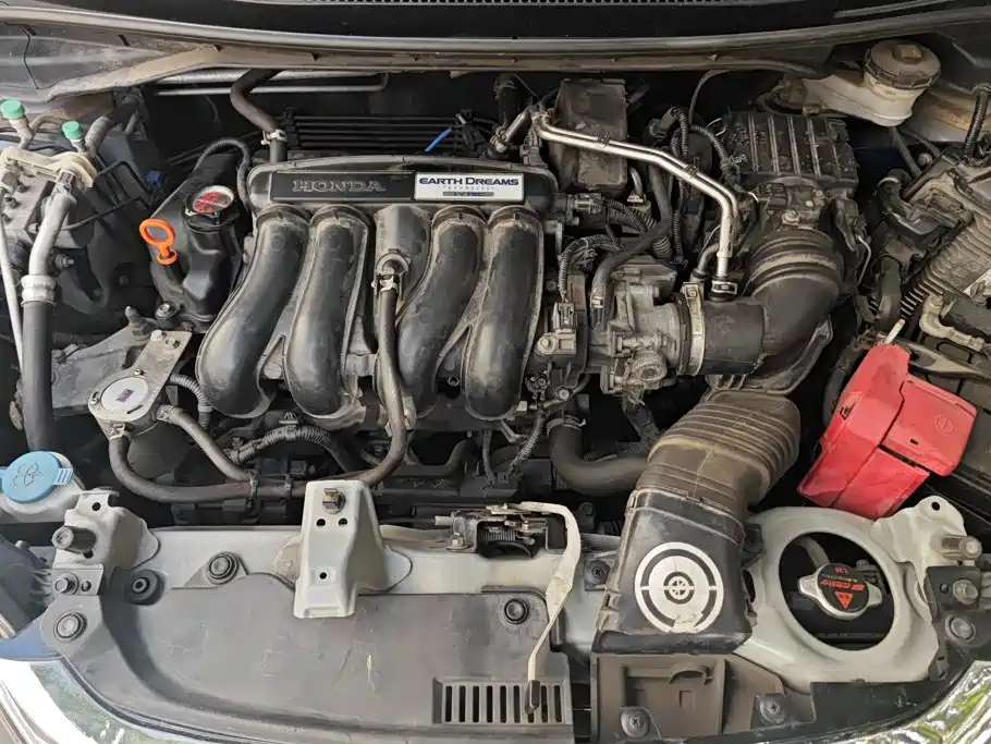 Honda Fit — фото 10