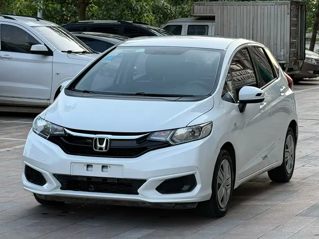 Honda Fit — фото 2