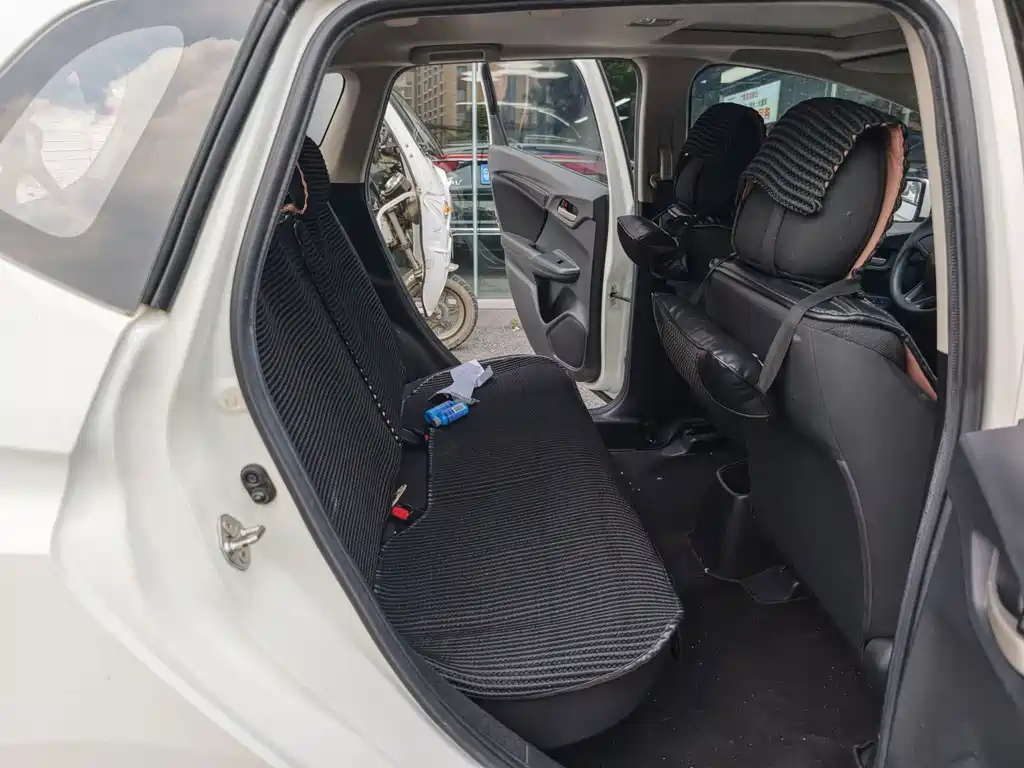 Honda Fit — фото 8