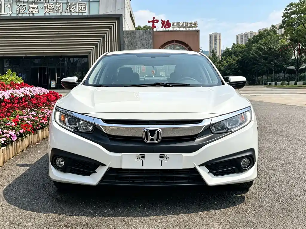 Honda Civic — фото 2
