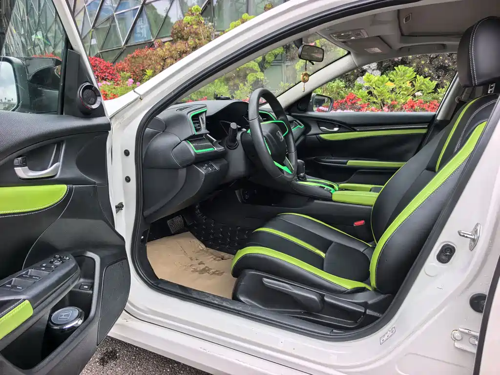 Honda Civic — фото 4