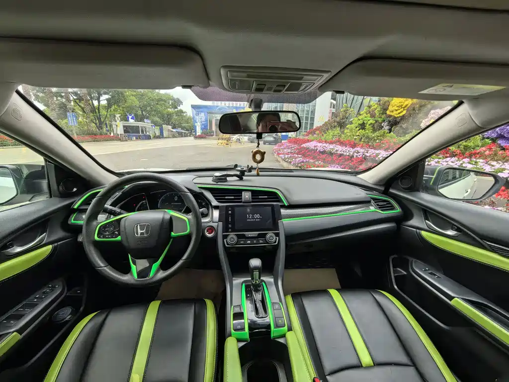 Honda Civic — фото 5