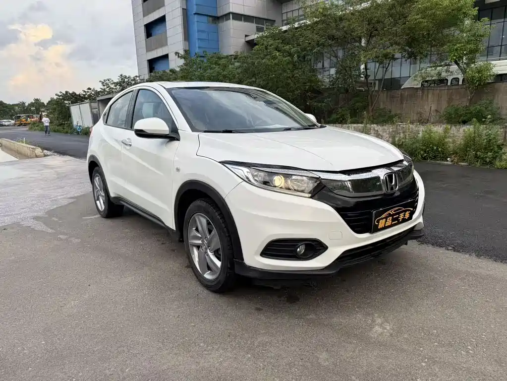 Honda Vezel — фото 3