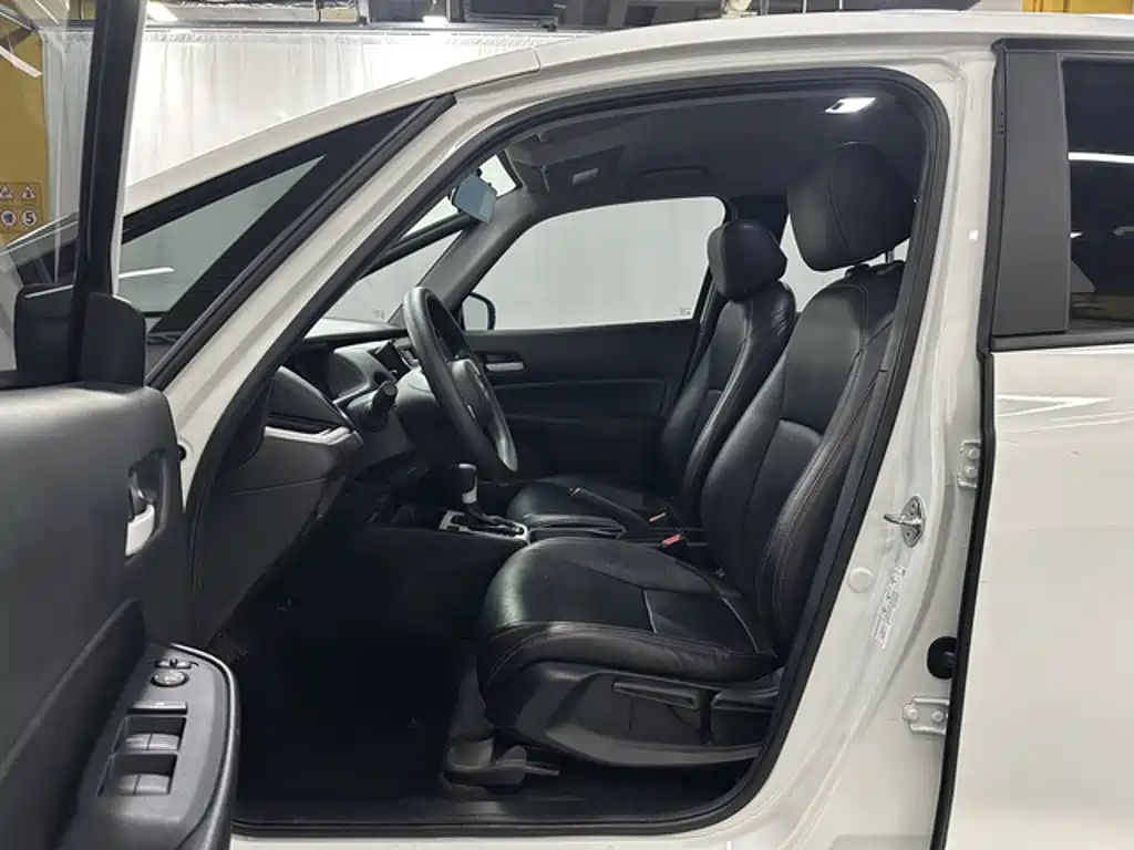 Honda Fit — фото 11