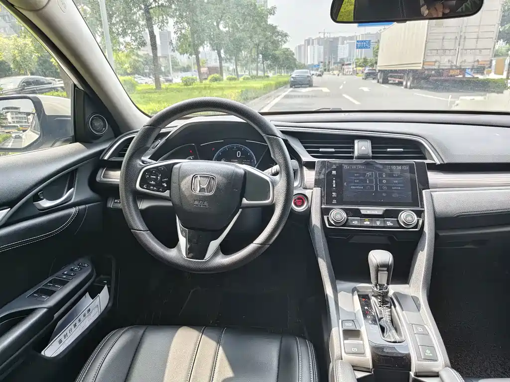 Honda Civic — фото 4