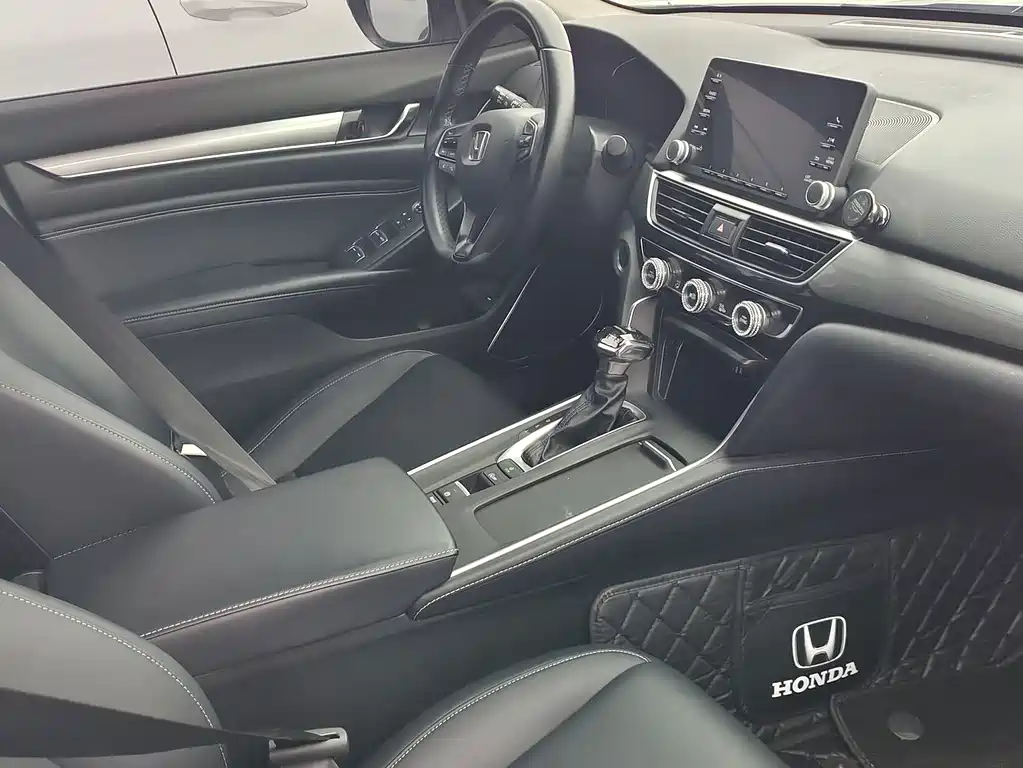 Honda Inspire — фото 6