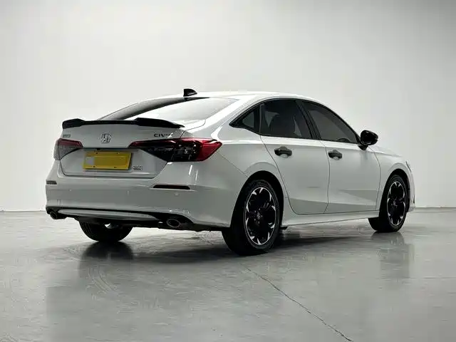 Honda Civic — фото 9