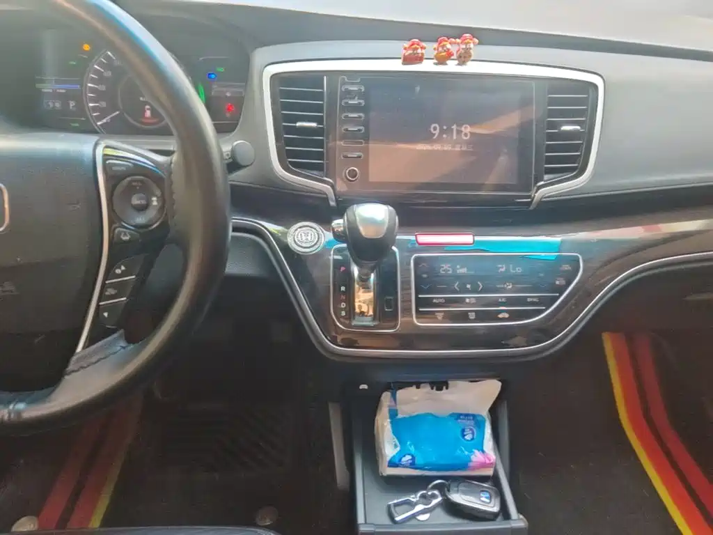 Honda Odyssey — фото 14