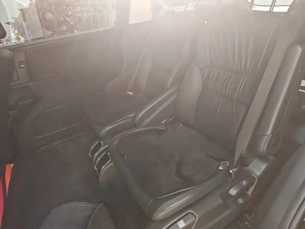 Honda Odyssey — фото 17
