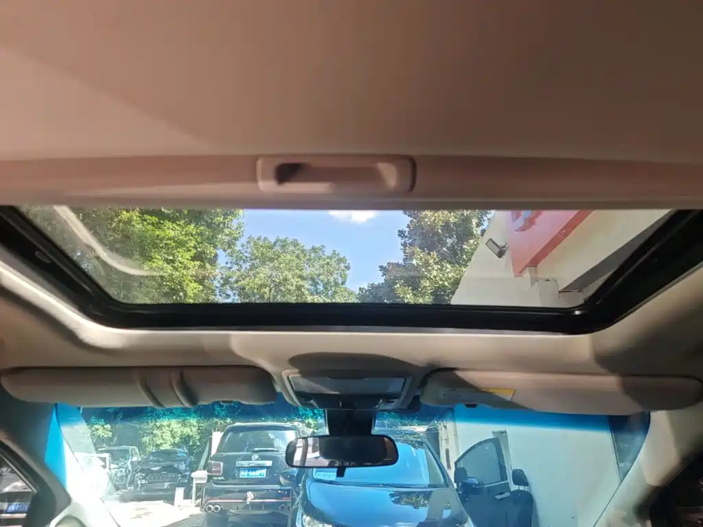 Honda Odyssey — фото 18