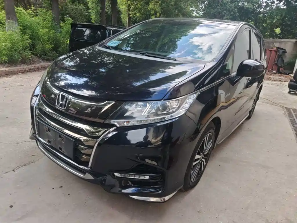 Honda Odyssey — фото 2