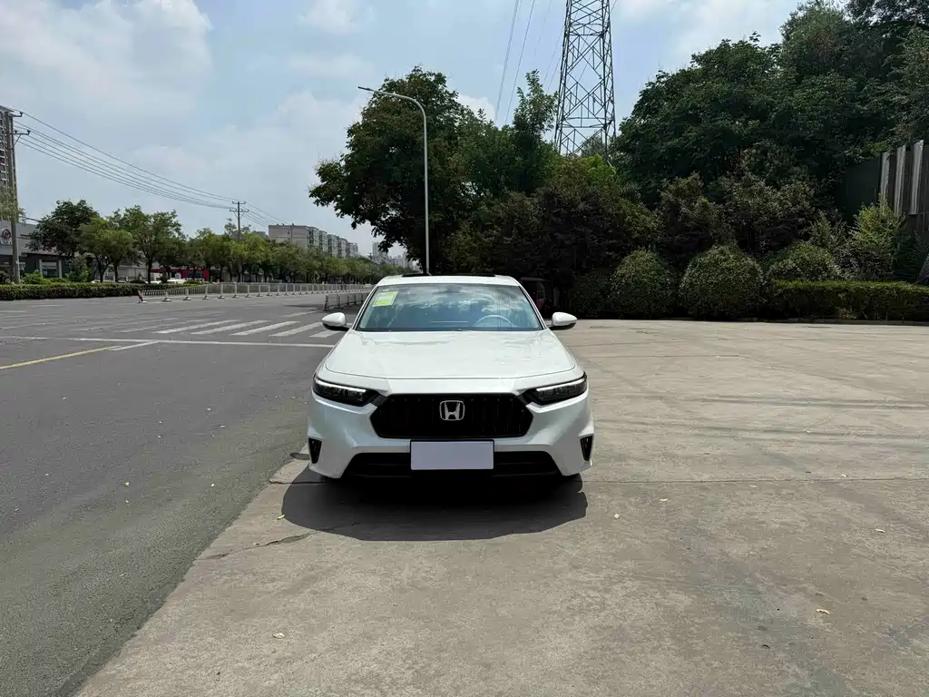 Honda Inspire — фото 2