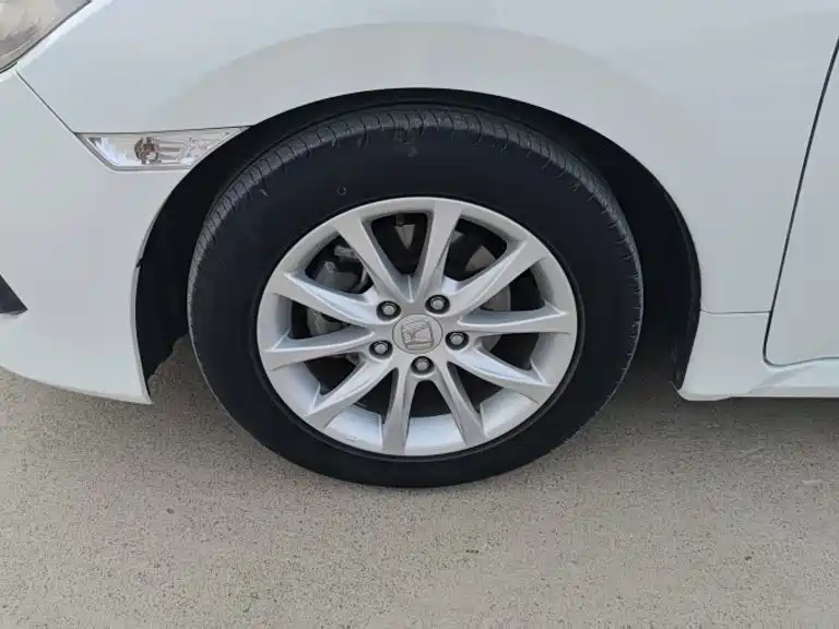 Honda Civic — фото 21