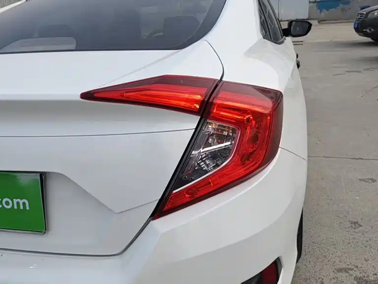 Honda Civic — фото 23