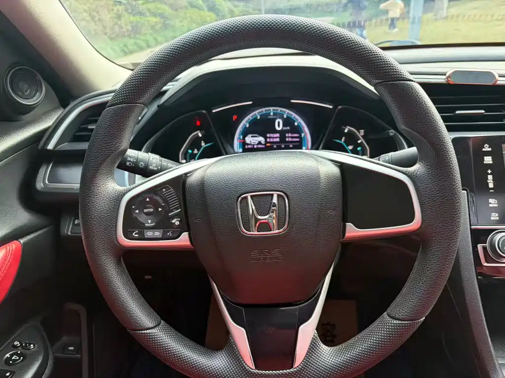 Honda Civic — фото 11