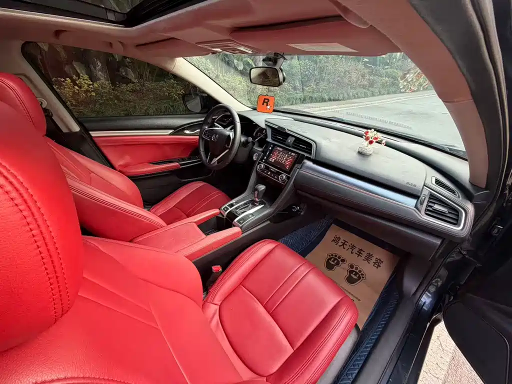 Honda Civic — фото 10