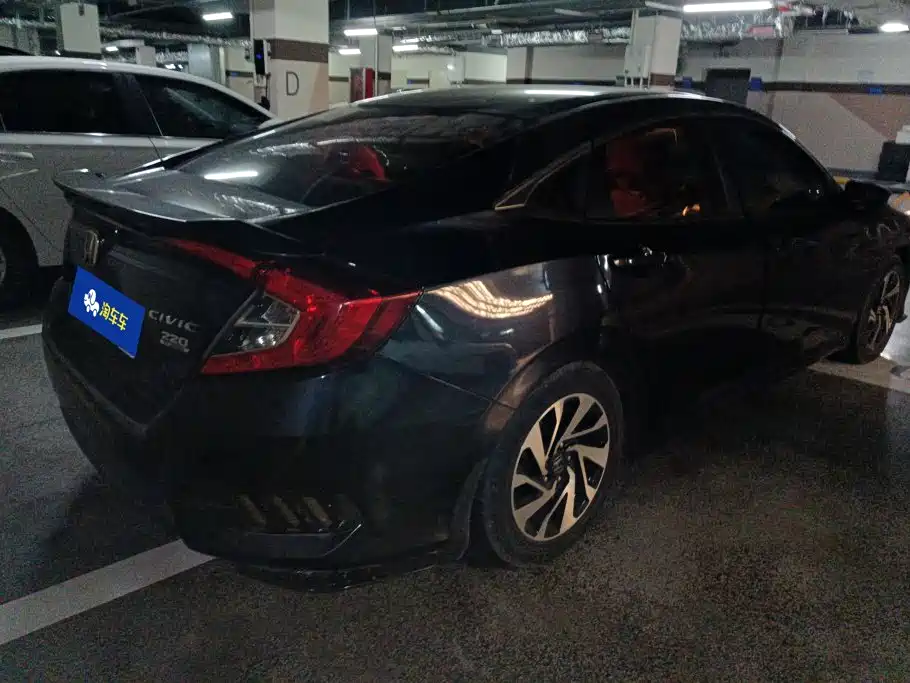 Honda Civic — фото 3