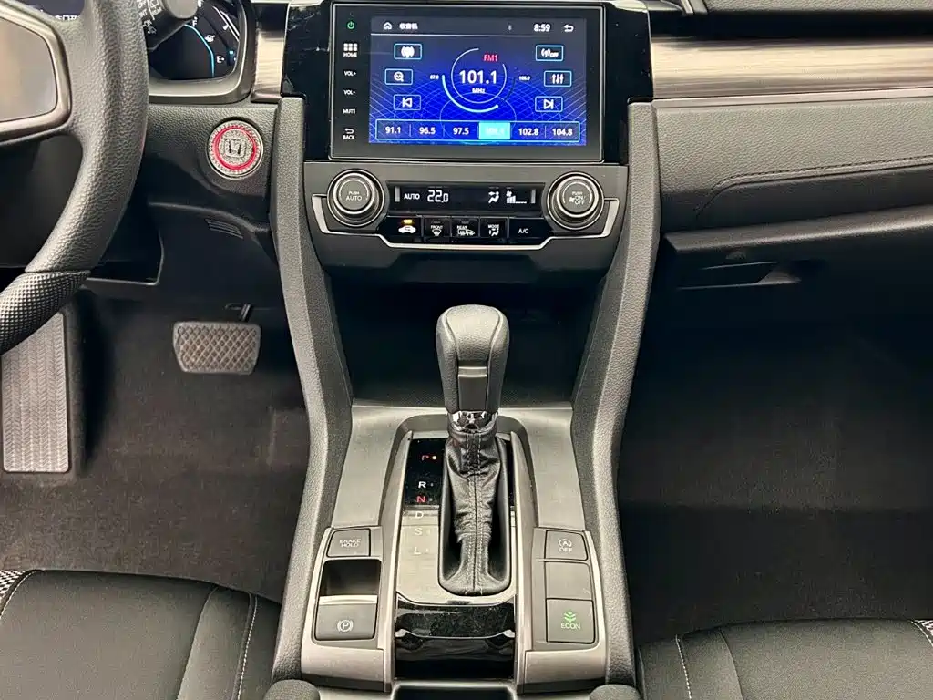 Honda Civic — фото 9