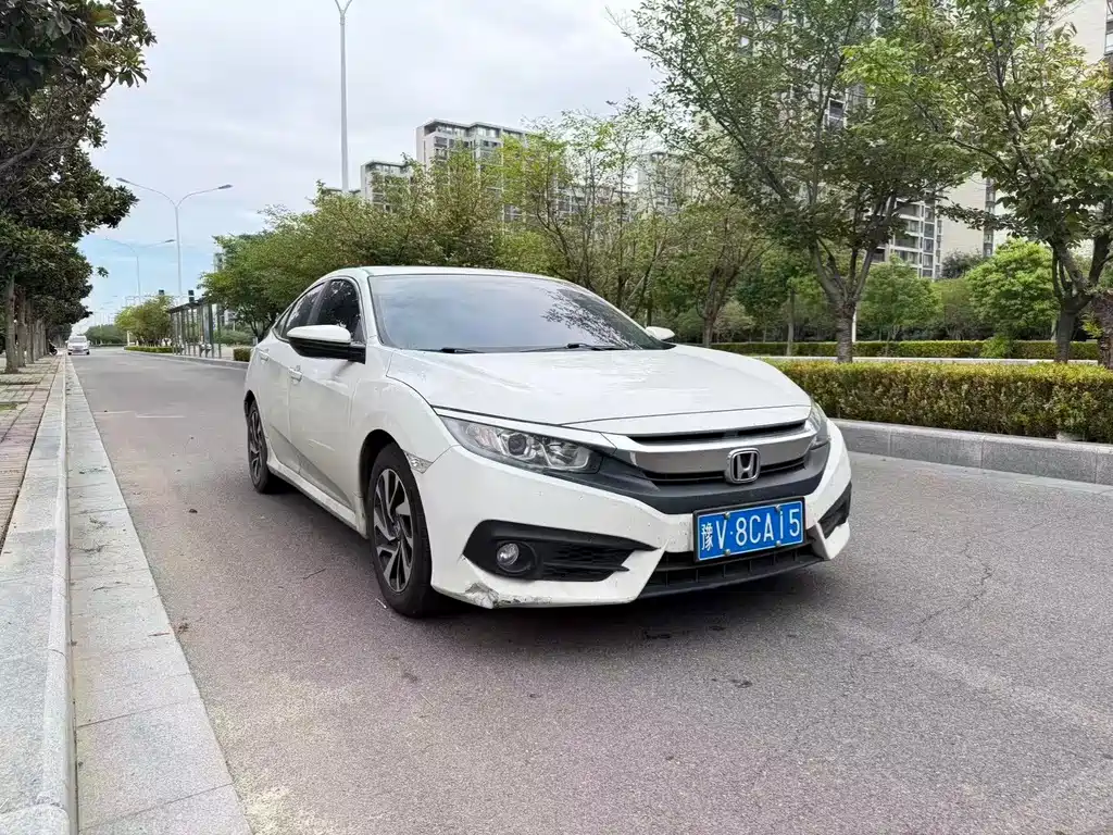 Honda Civic — фото 2