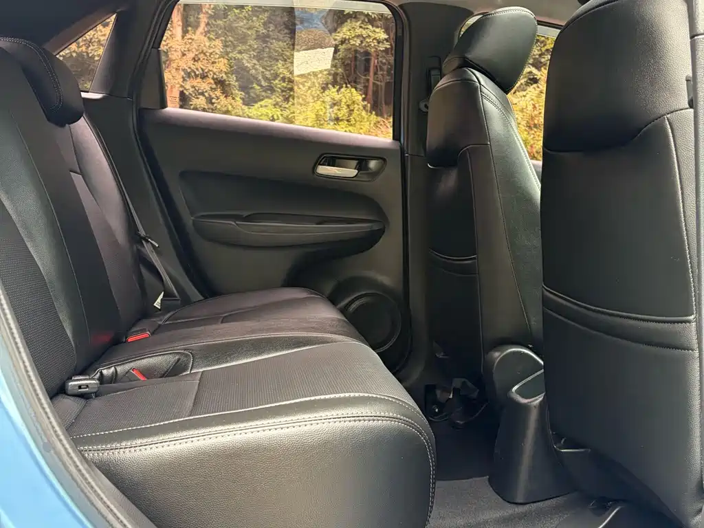 Honda Fit — фото 15