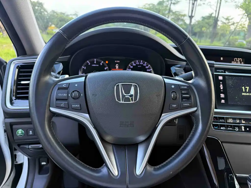 Honda Spirior — фото 14