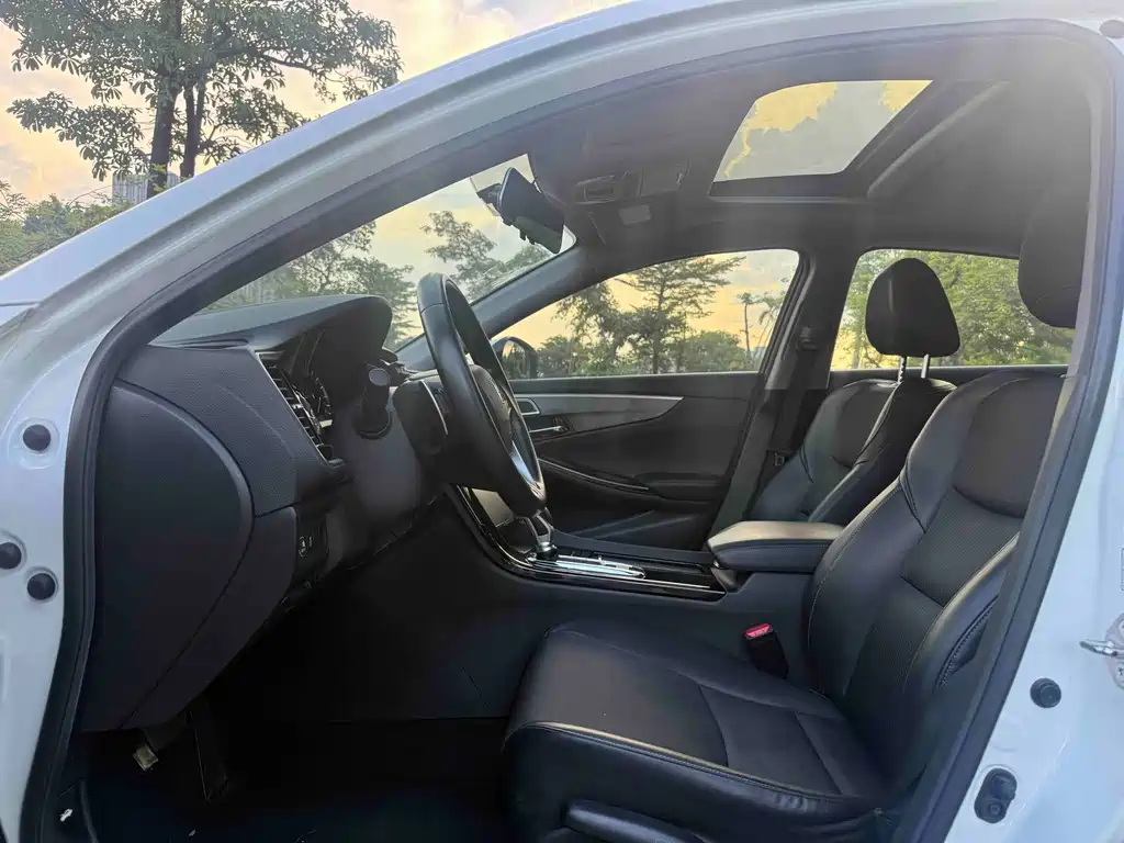 Honda Spirior — фото 4